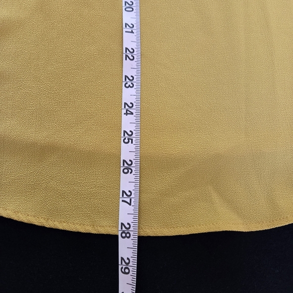 Cupio Womens Flowy Bell Sleeve Top Goldenrod XL - Picture 8 of 9